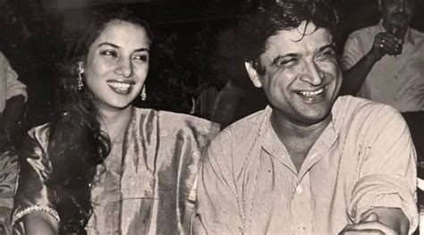 How Javed Akhtar proposed to his first wife Honey Irani during a card ...