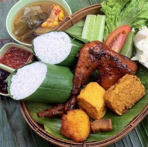 20 Makanan Khas Sunda Terkenal Enak Banget dan Rekomended