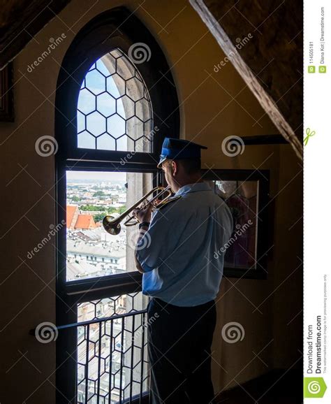 Trumpeter in the Window of St. Mary`s Basilica in Krakow Editorial ...