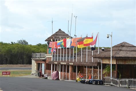 Mustique Airport – der Anflug ist nur für versierte Piloten | Flickr