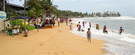 Mount Lavinia Beach in Colombo | Visit Colombo