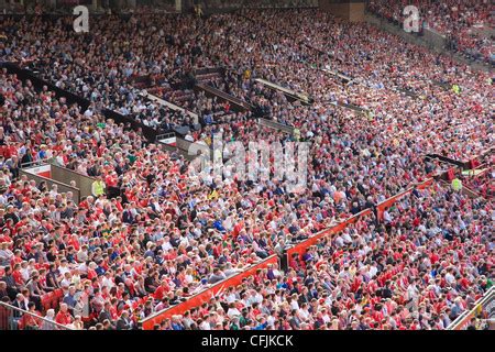 Crowd at Manchester united football match football stadium The old Stock Photo - Alamy