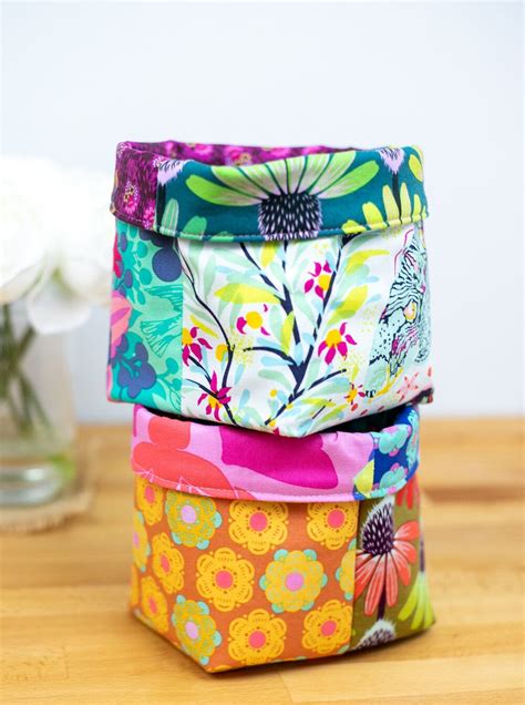 How to Sew Easy Baskets with 10" Squares - Layer Cake Leftover Project! (She Sews!) | Fabric ...