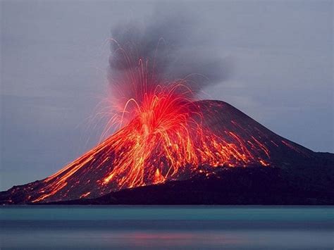 Mengapa gunung merapi meletus? | Twenty-six26