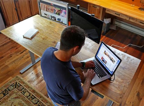 DIY Standing Desk | DIY Pete & Stand Modern