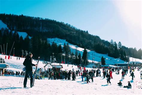 Skiing in the Catskills - OurUSAAdventures.com