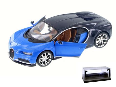 Diecast Car w/LED Display Case - Bugatti Chiron, Blue - Maisto 31514BU - 1/24 Scale Diecast ...