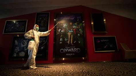 Screen Talk 283: Why People Will Go to the Movies After. theCoronavirus