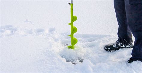 5 Best Hand Ice Augers for Ice Fishing Reviewed 2024 | Hobby Help