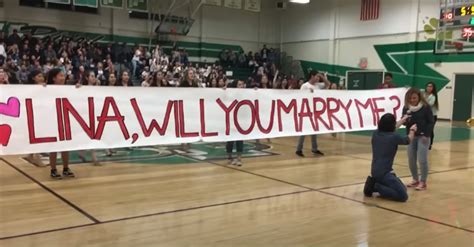 Incredible High School Flash Mob Proposal