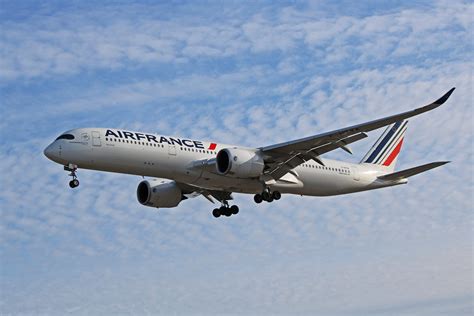 F-HTYA: Air France Airbus A350-900 (First In Fleet)