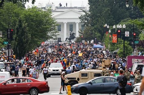 Protesters Start Gathering for Rally Near White House