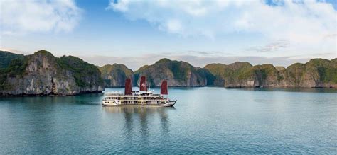 The Best 10 Halong Bay Cruises | ORIGIN VIETNAM