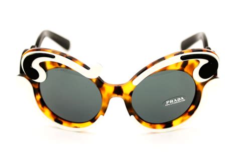 Prada | Vintage Sunglasses