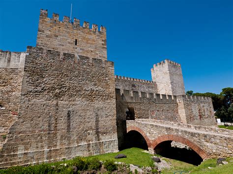 El legendario castillo de San Jorge en Lisboa - National Geographic en ...