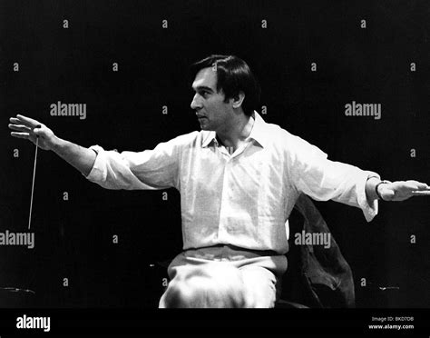 Abbado, Claudio, 26.6.1933 - 20.1.2014, Italian conductor, half Stock Photo: 29180071 - Alamy