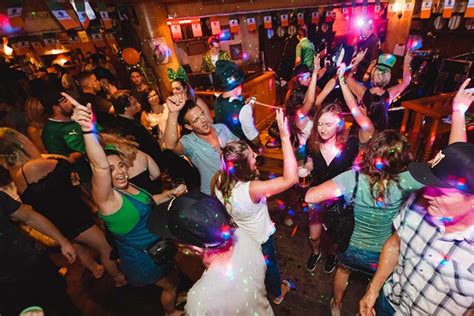 Backpacker's Guide To Cairns' Nightlife | Cairns & Great Barrier Reef