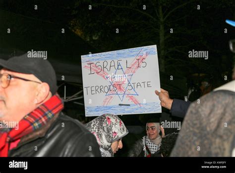 Protest outside the American embassy against US recognition of ...