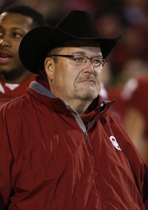 Jim Ross, Jerry Lawler ‘commentary’ added to 68 Ventures Bowl brawl ...