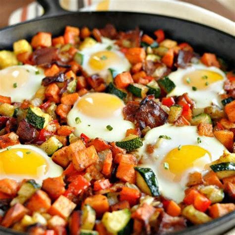 Sweet Potato Breakfast Skillet with Bacon - Fitnessmagazine.com 10 Best ...