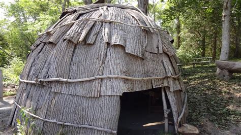 A Wampanoag wetu and the Mill Pond herring ladder – Mashpee, MA (Cape Cod) (clip-no sound) - YouTube