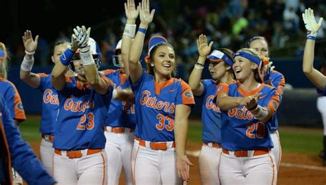 Kvistad pushes Florida Gators softball past FSU | GatorCountry.com