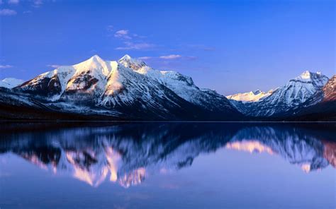 雪山加上湖泊的唯美风景高清电脑壁纸-风景-3g电脑壁纸图片