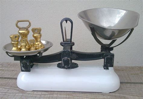 Vintage White Enamel Avery England Sweet Shop Weighing Scales with ...