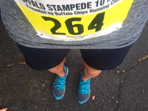 BUFFALO STAMPEDE 10 MILE RACE REPORT ~ TRAILMOMMA