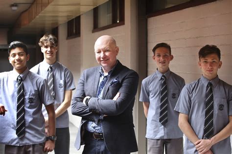 How Ashfield Boys High School turned boys into book nerds