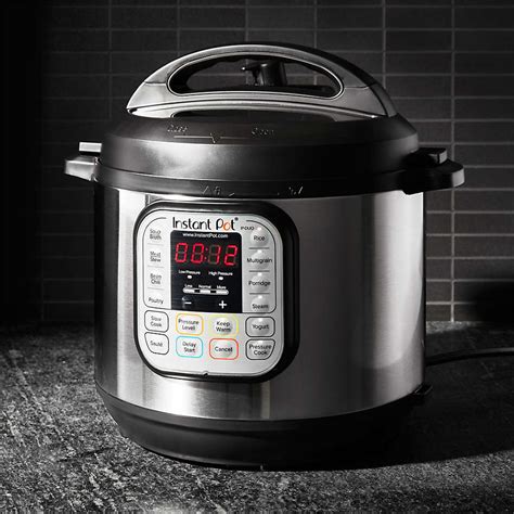 Instant Pot Duo60 6-Qt. Electric Pressure Cooker + Reviews | Crate and ...