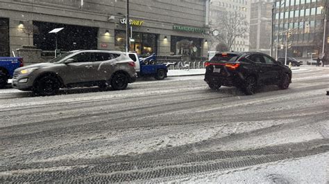 Messy winter storm brings slushy afternoon drive to Toronto, GTA