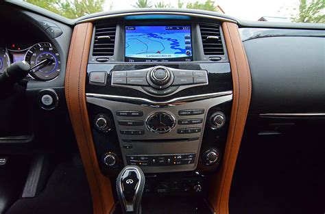 2018-infiniti-qx80-center-dashboard : Automotive Addicts