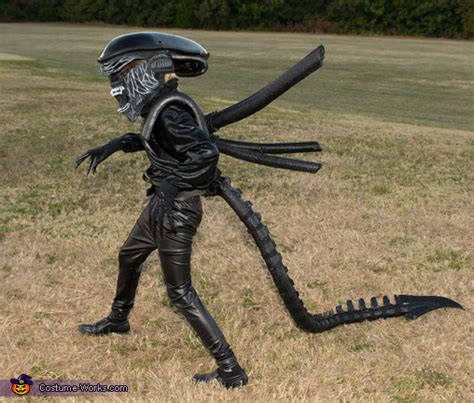 DIY Xenomorph Alien Costume