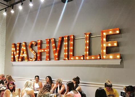 The 10 Most Instagrammable Spots in Nashville - R.