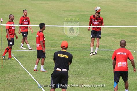 Calon Juara Liga 1: Persipura Jayapura | Football Tribe Indonesia