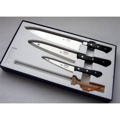 Assorted Knives and Sharpener set | MAC Knives