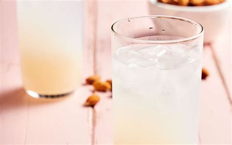 Recipe: Soumada, the Drink of Happiness - Greece Is