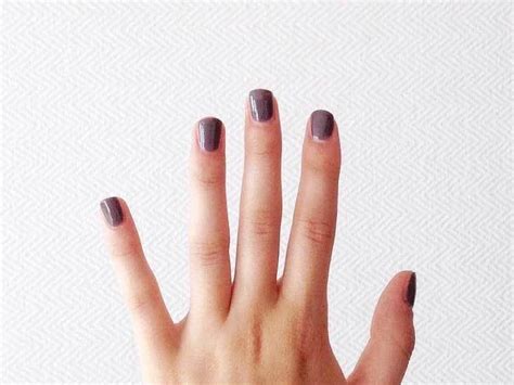 How Fast Do Nails Grow? Rate by Day, Month, Year, Tips, and More