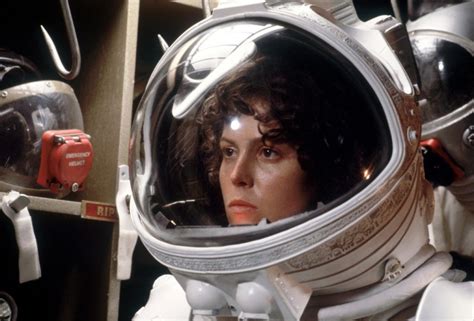 Movie Review: Alien (1979) | The Ace Black Movie Blog