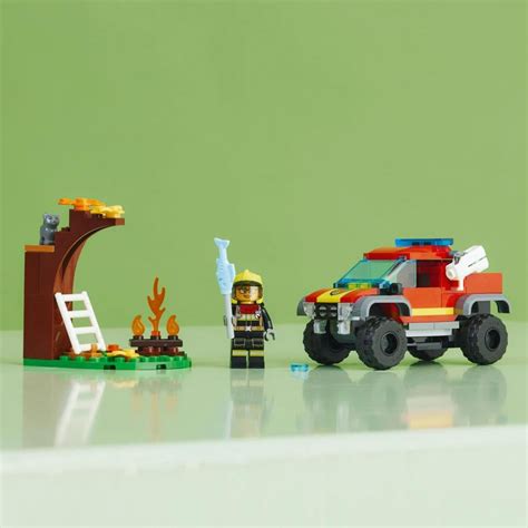 Lego City Fire Truck Rescue, 4 x 4, 60393 Online at Best Price ...