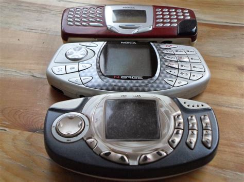 Vintage Gadget Collector: Nokia 3300