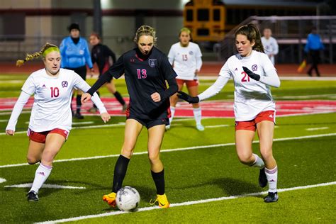 [Photos] Girls Soccer – Cardinal Connection