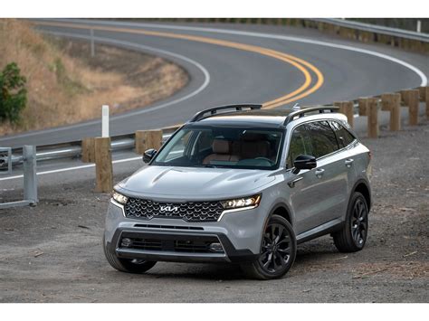 2023 Kia Sorento Pictures: | U.S. News