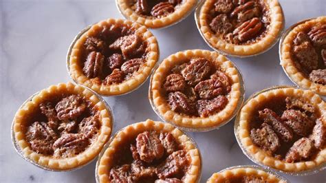 How to Make Pecan Butter Tarts (SO EASY!) - YouTube