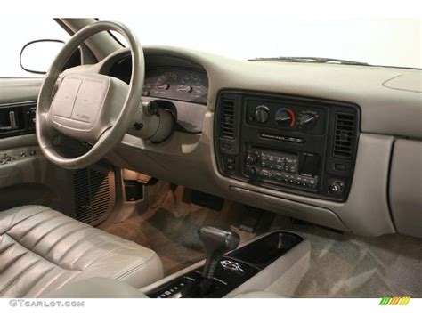 1996 Chevrolet Impala SS Gray Dashboard Photo #39811935 | GTCarLot.com