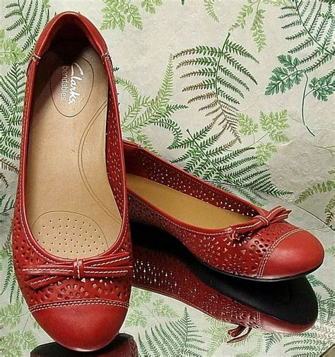 CLARKS RED LEATHER LOAFERS SLIP ONS BUSINESS DRESS SHOES FLATS US ...