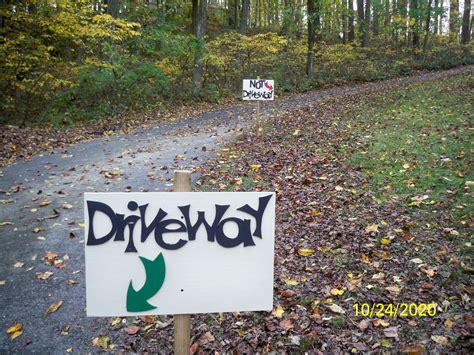 Driveway “guide” signs - Doosewood