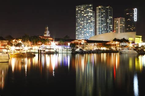 Bayside, Miami Skyline stock photo. Image of building - 13850620