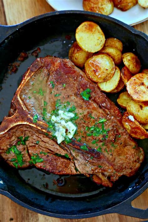 Pan Fried Steak w/ Garlic Butter - The Seaside Baker